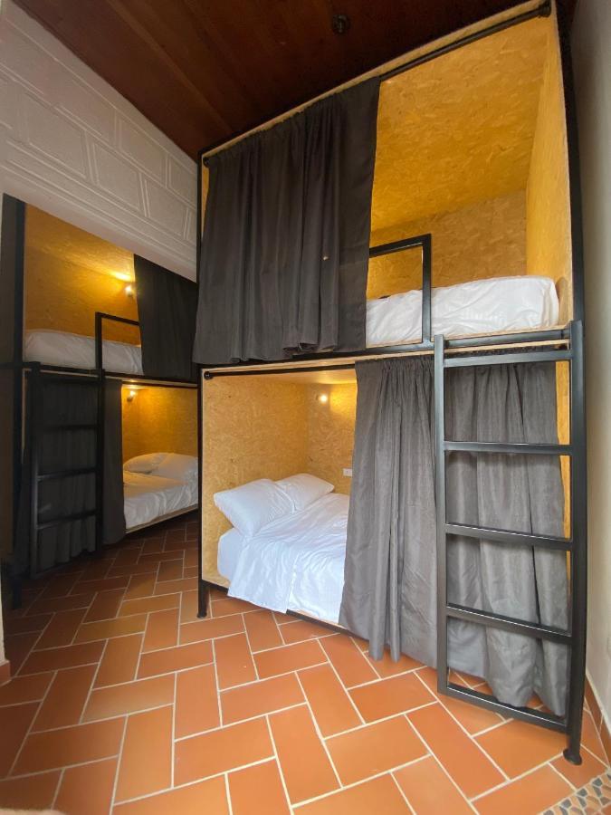 Banana Hostel โบโกตา ภายนอก รูปภาพ