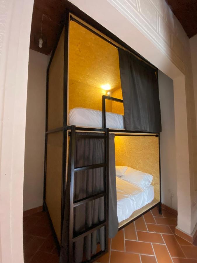 Banana Hostel โบโกตา ภายนอก รูปภาพ